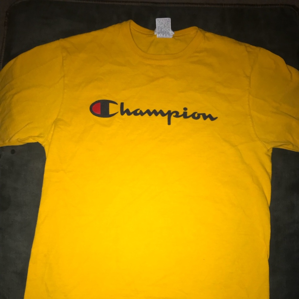 Champions tee